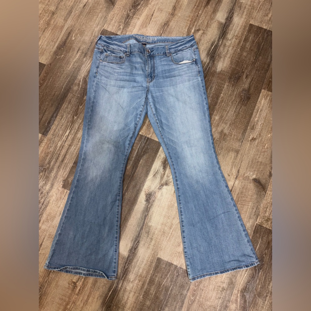 American Eagle Outfitters Light Blue Flared Jeans